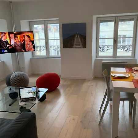 Le Ti Rochelais, Superbe Appart, Design, Cosy, Vieux-port Au Calme Appartement *