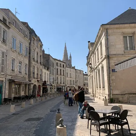 Le Ti Rochelais, Superbe Appart, Design, Cosy, Vieux-port Au Calme